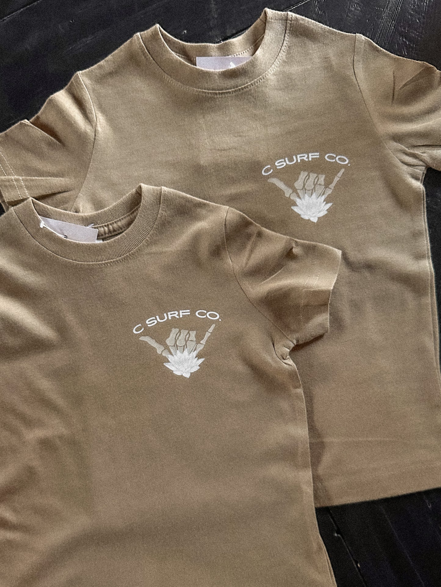 Lotus Shaka Toddler Tee - Coyote Brown